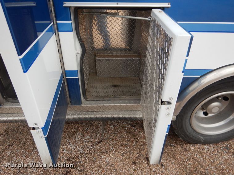 image for item DG5940 1992 Ford E350 ambulance