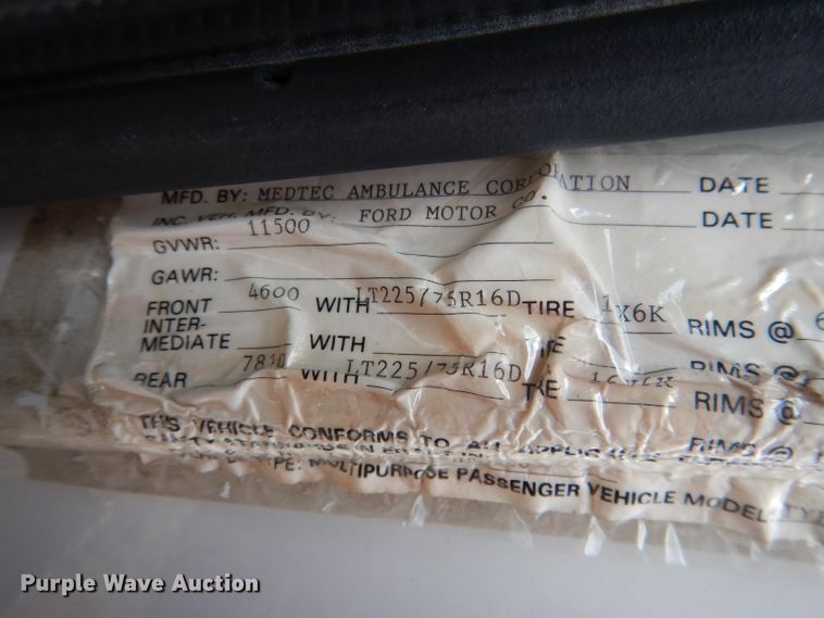 image for item DG5940 1992 Ford E350 ambulance