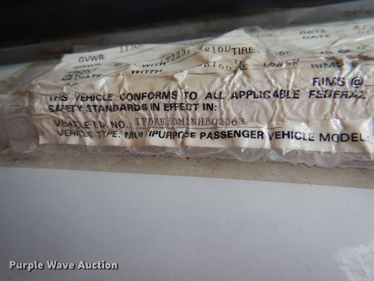 image for item DG5940 1992 Ford E350 ambulance