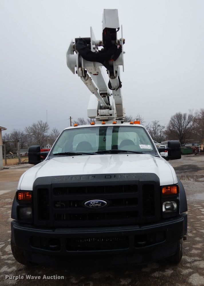 image for item DG6284 2009 Ford F550 Super Duty XL bucket truck