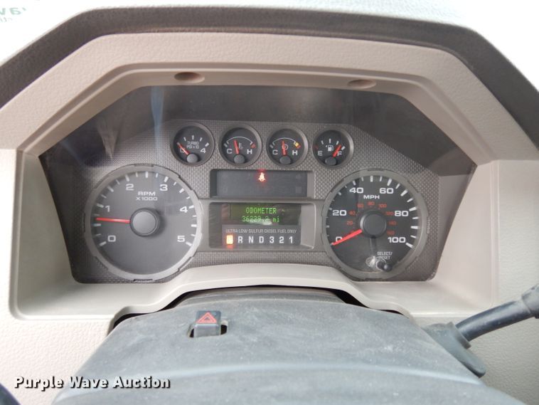 image for item DG6284 2009 Ford F550 Super Duty XL bucket truck