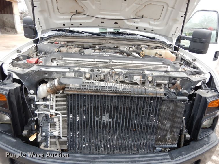 image for item DG6284 2009 Ford F550 Super Duty XL bucket truck