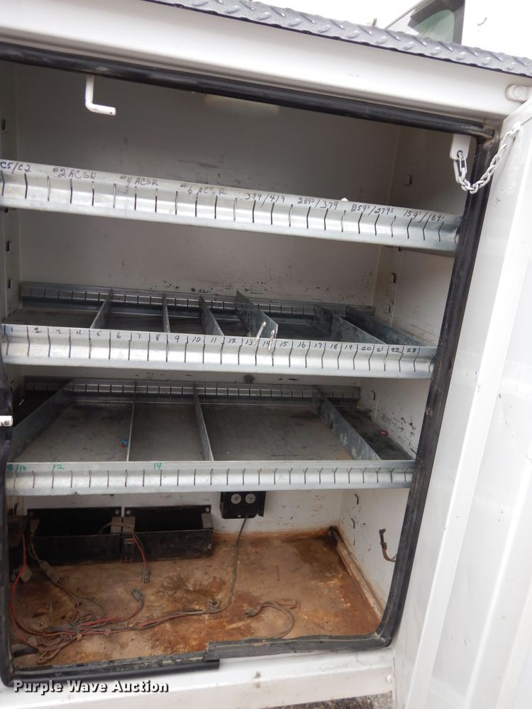 image for item DG6284 2009 Ford F550 Super Duty XL bucket truck