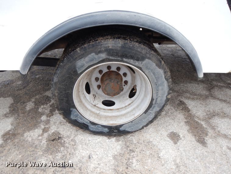 image for item DG6284 2009 Ford F550 Super Duty XL bucket truck