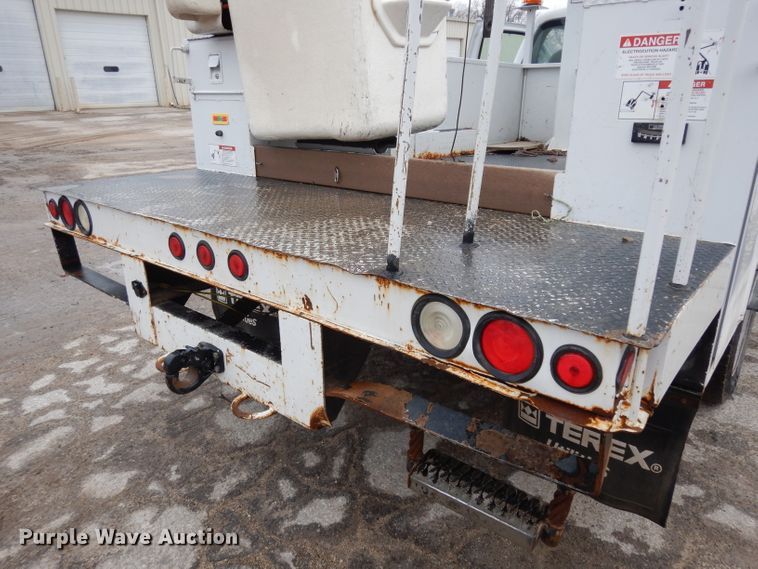 image for item DG6284 2009 Ford F550 Super Duty XL bucket truck