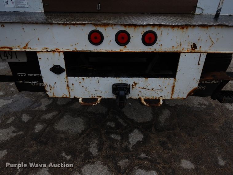 image for item DG6284 2009 Ford F550 Super Duty XL bucket truck