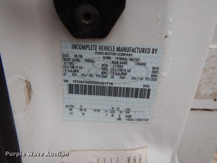 image for item DG6284 2009 Ford F550 Super Duty XL bucket truck