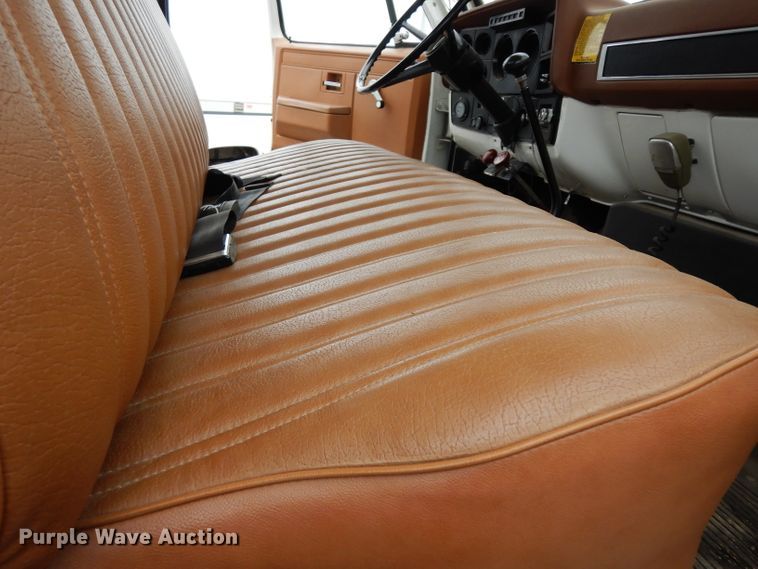 image for item DG6285 1989 Chevrolet C70 bucket truck