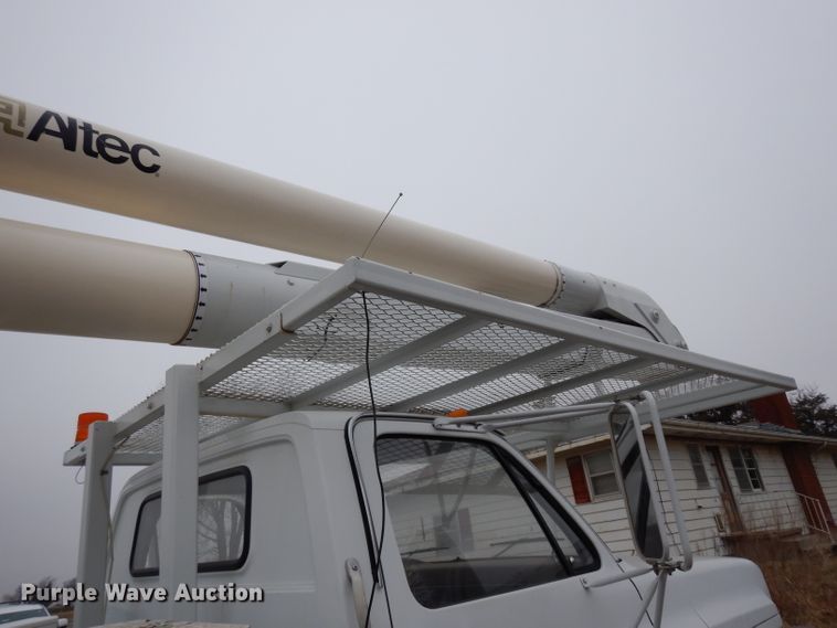 image for item DG6285 1989 Chevrolet C70 bucket truck