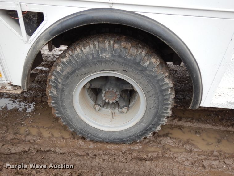 image for item DG6285 1989 Chevrolet C70 bucket truck