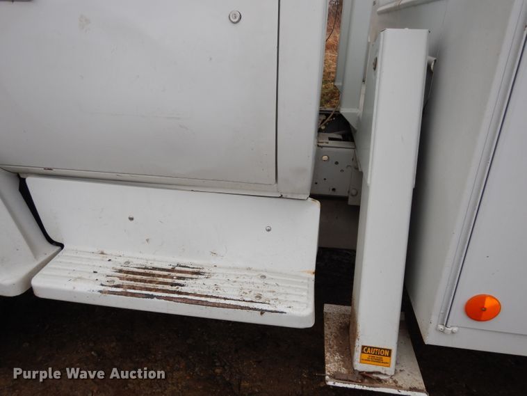 image for item DG6285 1989 Chevrolet C70 bucket truck