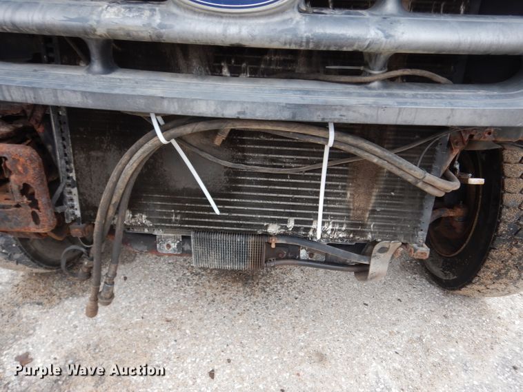 image for item DG6286 1999 Ford F450 Super Duty dump truck