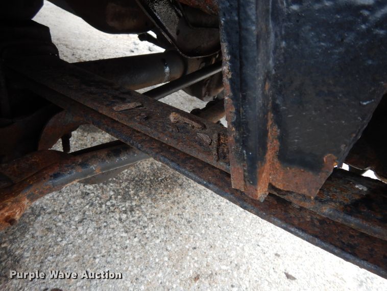 image for item DG6286 1999 Ford F450 Super Duty dump truck