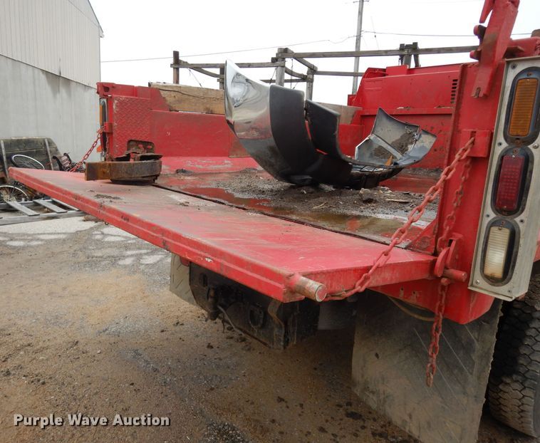 image for item DG6286 1999 Ford F450 Super Duty dump truck