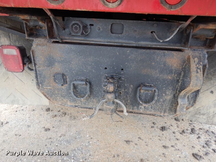 image for item DG6286 1999 Ford F450 Super Duty dump truck