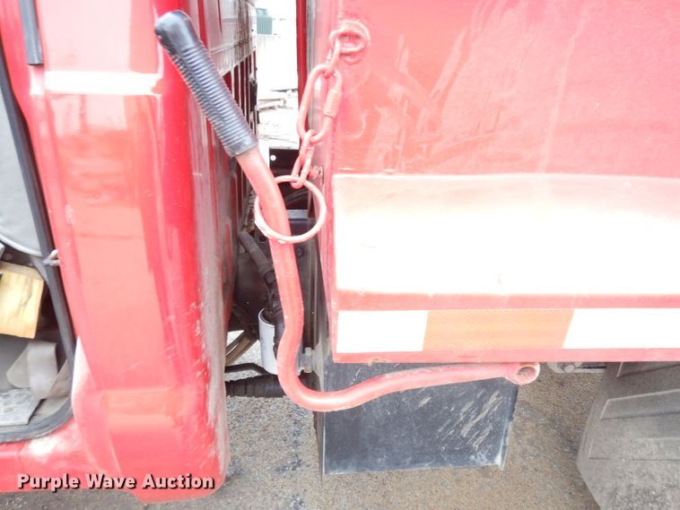 image for item DG6286 1999 Ford F450 Super Duty dump truck