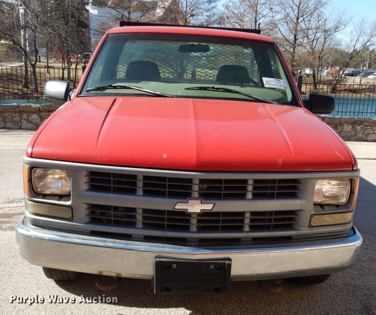 image for item DG6314 1997 Chevrolet C1500 pickup