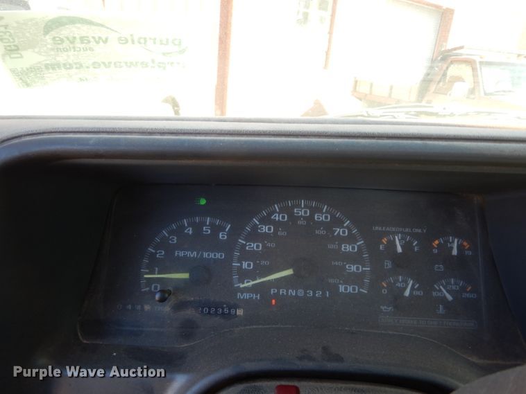 image for item DG6314 1997 Chevrolet C1500 pickup