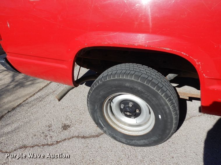 image for item DG6314 1997 Chevrolet C1500 pickup