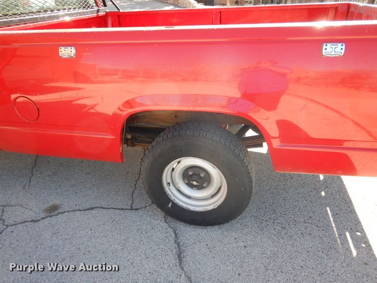 image for item DG6314 1997 Chevrolet C1500 pickup
