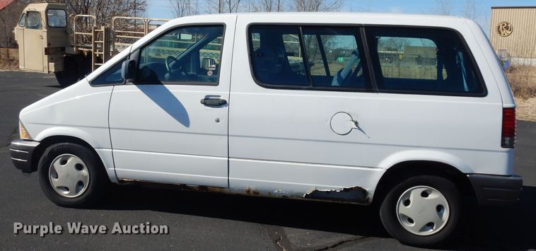 image for item DG6317 1997 Ford Aerostar XLT van