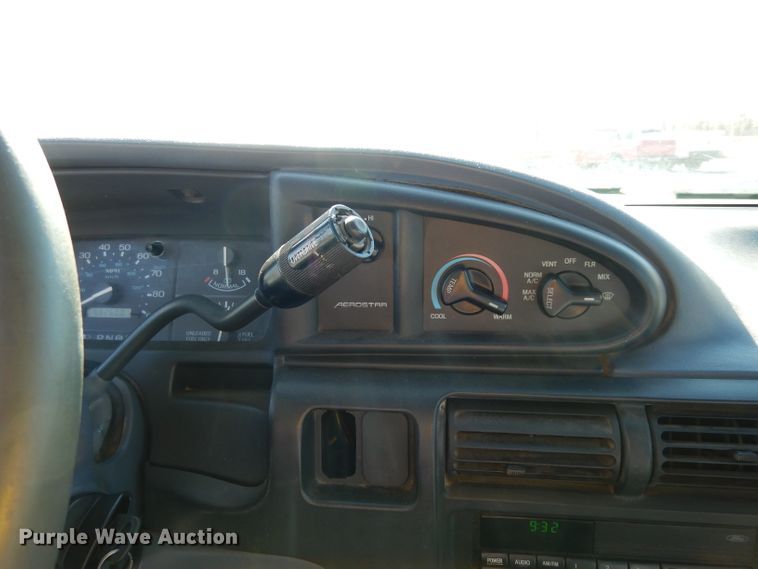 image for item DG6317 1997 Ford Aerostar XLT van