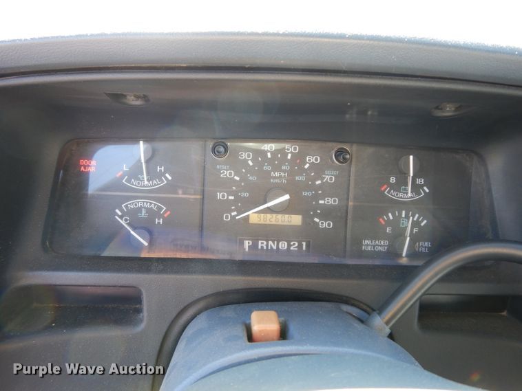 image for item DG6317 1997 Ford Aerostar XLT van