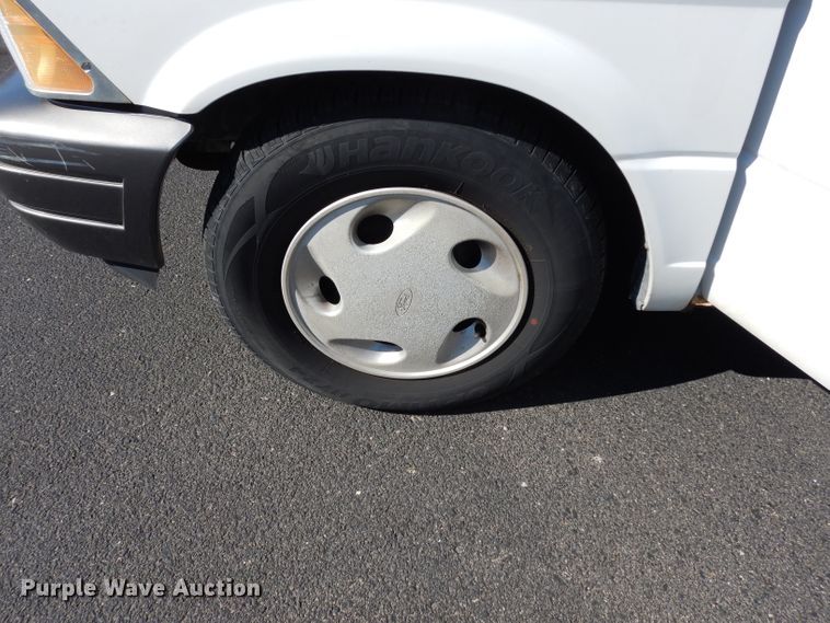 image for item DG6317 1997 Ford Aerostar XLT van