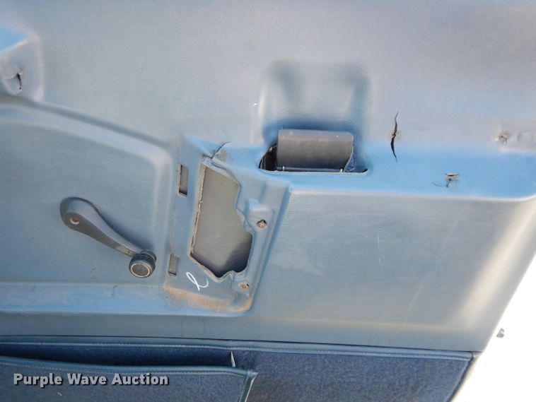 image for item DG6317 1997 Ford Aerostar XLT van