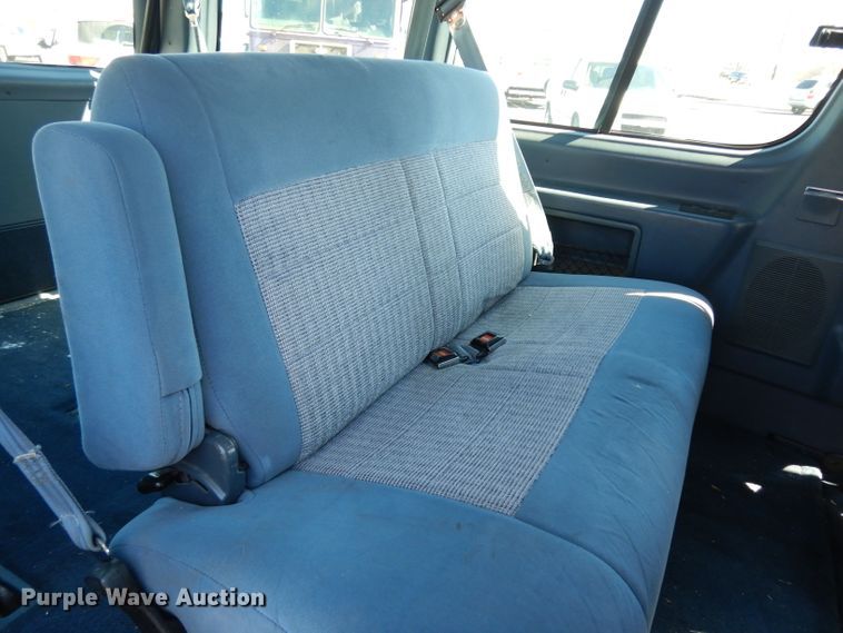 image for item DG6317 1997 Ford Aerostar XLT van
