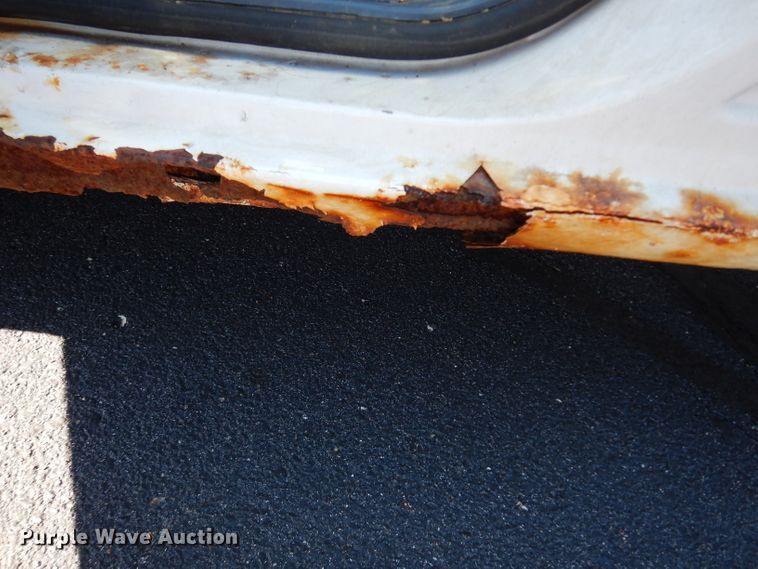 image for item DG6317 1997 Ford Aerostar XLT van