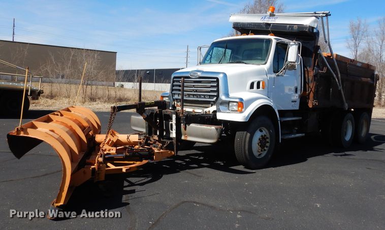 image for item DG6322 2009 Sterling L-Line dump truck
