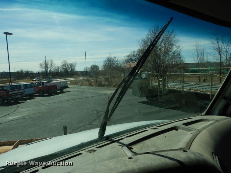 image for item DG6322 2009 Sterling L-Line dump truck