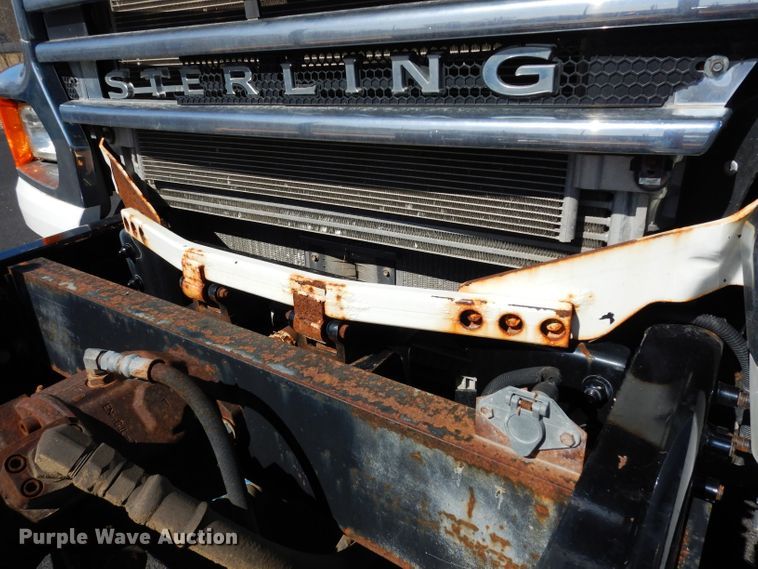 image for item DG6322 2009 Sterling L-Line dump truck