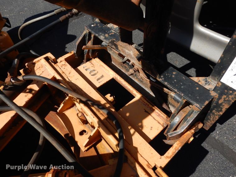 image for item DG6322 2009 Sterling L-Line dump truck