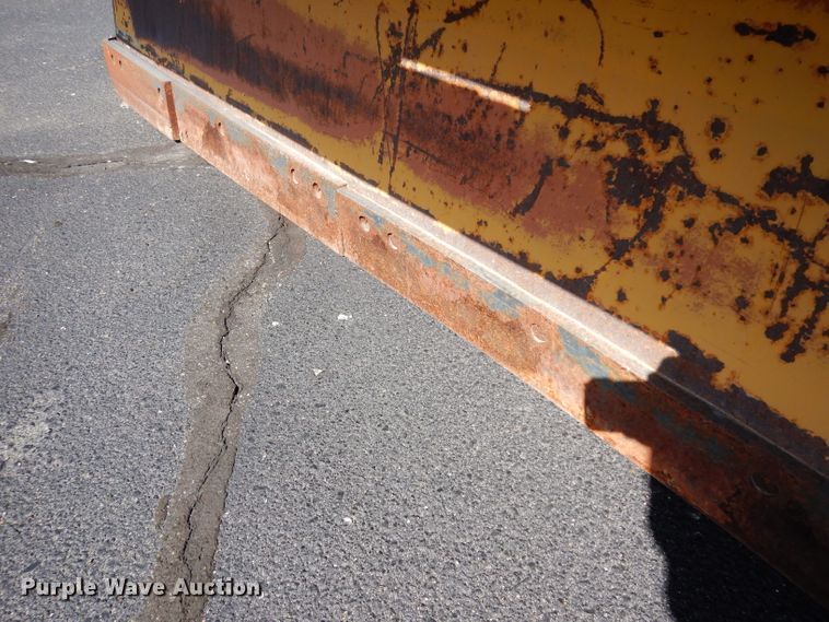 image for item DG6322 2009 Sterling L-Line dump truck