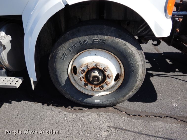 image for item DG6322 2009 Sterling L-Line dump truck