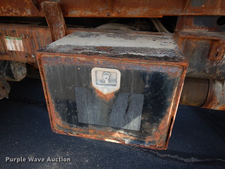 image for item DG6322 2009 Sterling L-Line dump truck