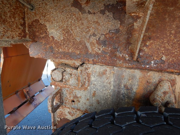 image for item DG6322 2009 Sterling L-Line dump truck