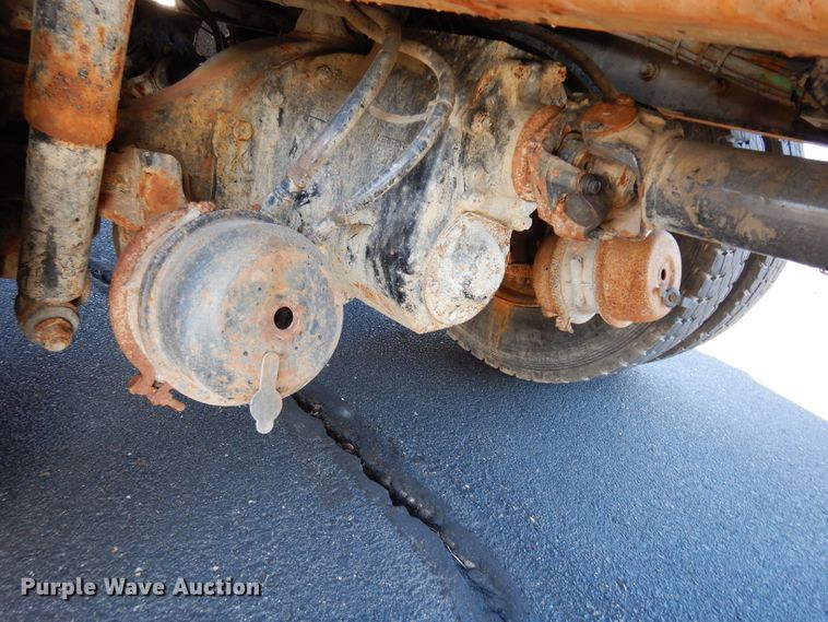 image for item DG6322 2009 Sterling L-Line dump truck