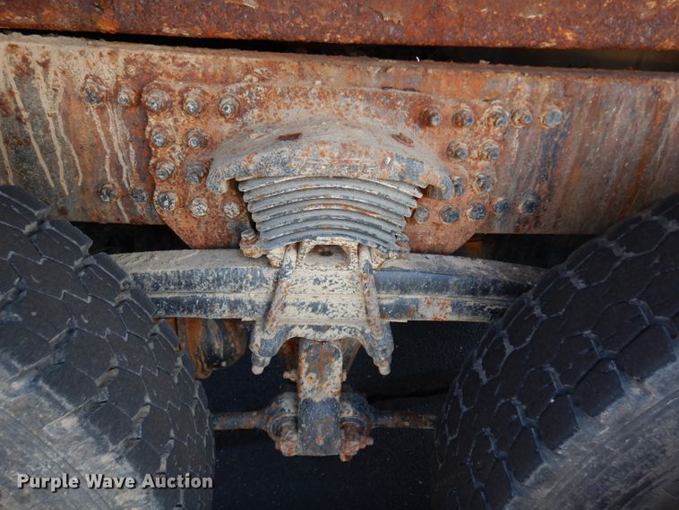 image for item DG6322 2009 Sterling L-Line dump truck