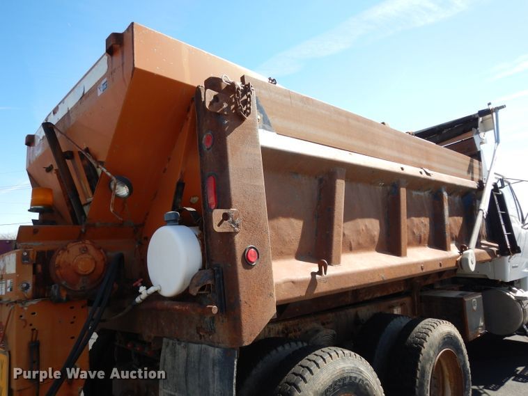 image for item DG6322 2009 Sterling L-Line dump truck