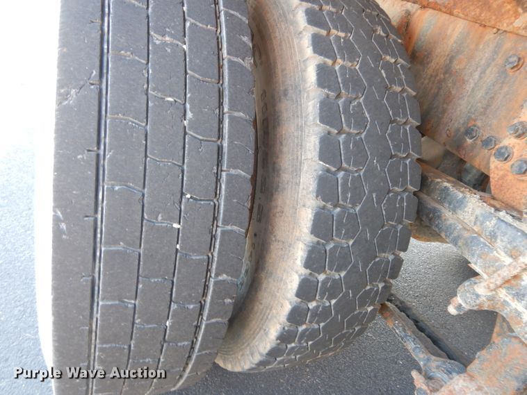 image for item DG6322 2009 Sterling L-Line dump truck