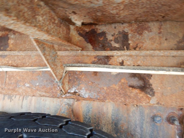 image for item DG6322 2009 Sterling L-Line dump truck