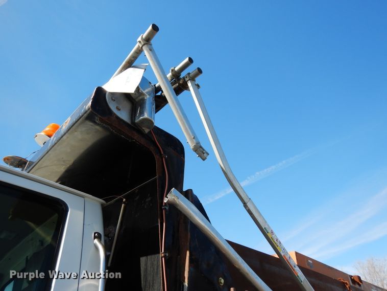 image for item DG6322 2009 Sterling L-Line dump truck