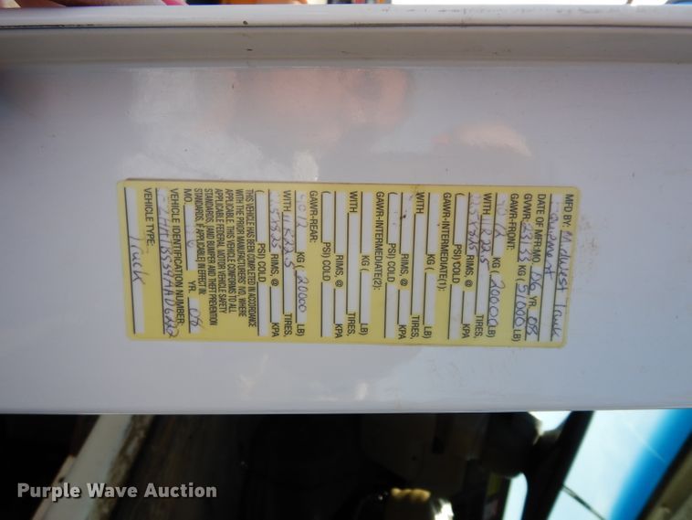 image for item DG6322 2009 Sterling L-Line dump truck