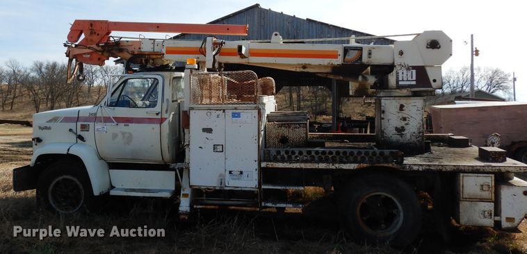 image for item DG6338 1981 GMC TopKick crane truck