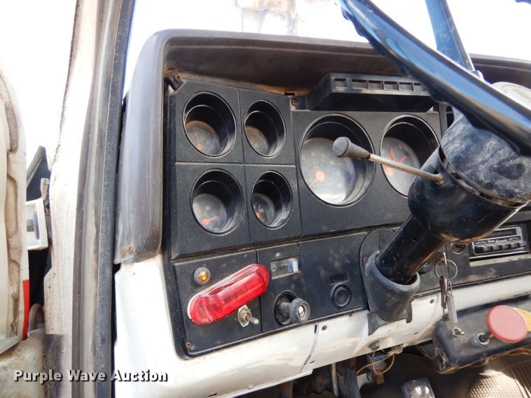 image for item DG6338 1981 GMC TopKick crane truck