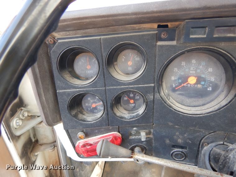 image for item DG6338 1981 GMC TopKick crane truck