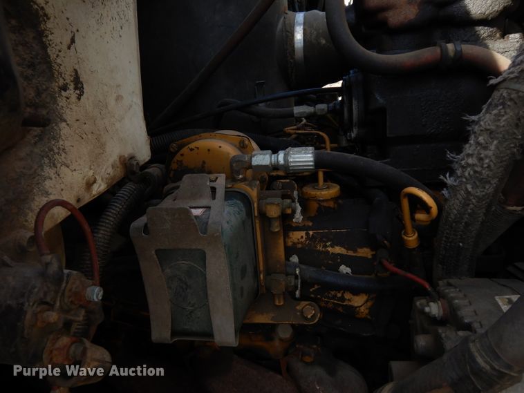 image for item DG6338 1981 GMC TopKick crane truck